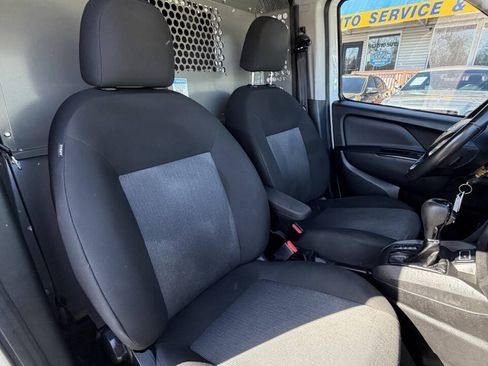 Used 2019 RAM ProMaster City Tradesman SLT FWD image 18