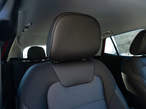 New 2026 Chevrolet Trax LT image 14