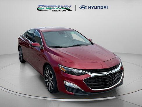 Used 2024 Chevrolet Malibu RS FWD image 2