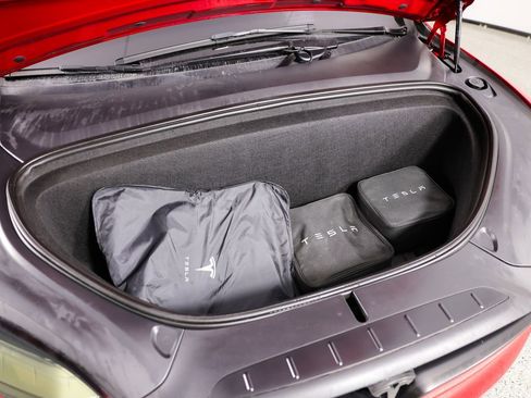 Used 2020 Tesla Model X Long Range image 12