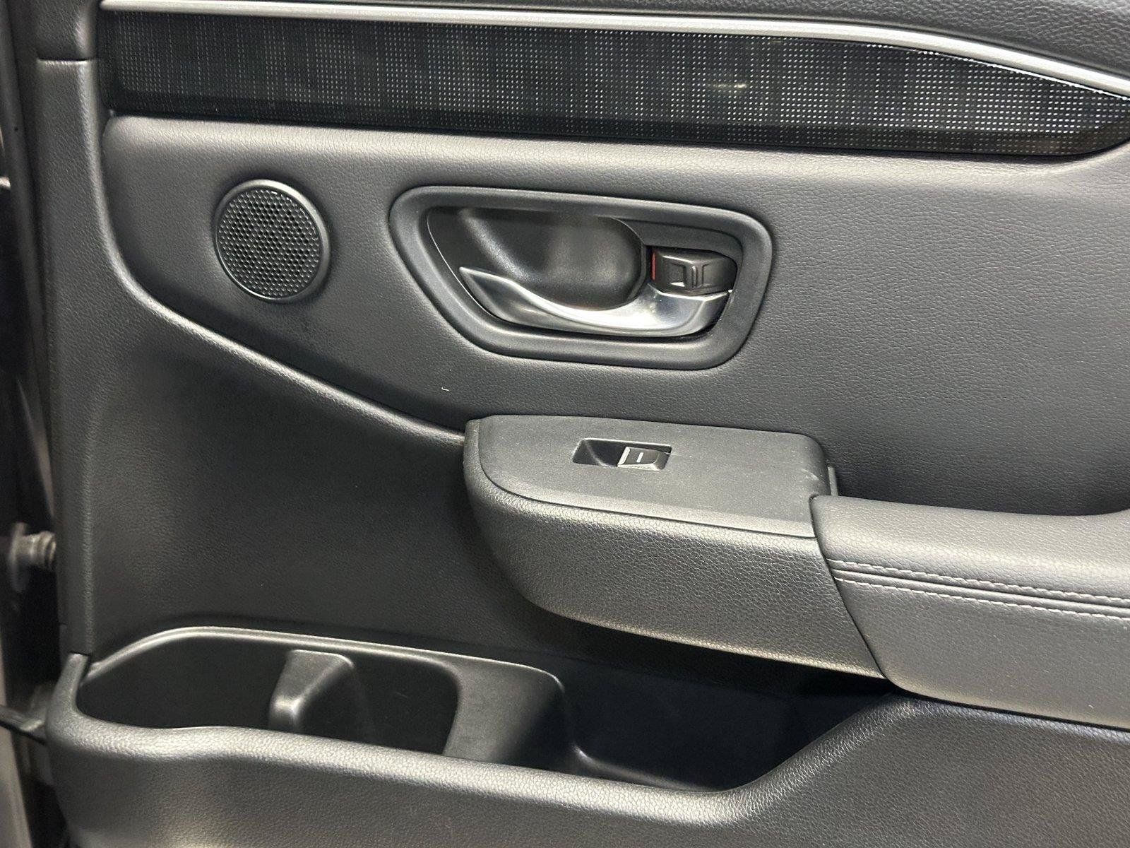 Certified 2024 Honda Pilot Elite image 35
