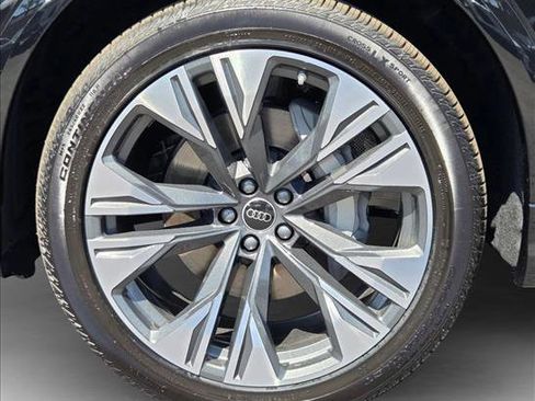 New 2025 Audi Q8 Premium Plus image 10