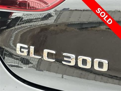 Used 2020 Mercedes-Benz GLC 300 GLC 300 image 29