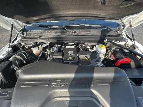 Used 2024 RAM 3500 Big Horn AWD/4WD image 31