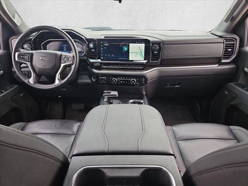 Used 2025 Chevrolet Silverado 1500 LT Trail Boss w/ Convenience Package II image 15