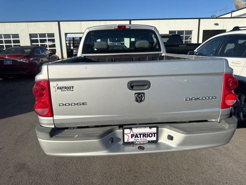 Used 2010 Dodge Dakota Big Horn image 5