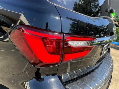 Used 2022 INFINITI QX80 Luxe w/ Cargo Package image 26