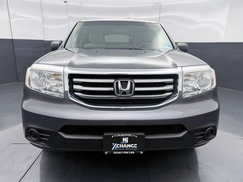Used 2015 Honda Pilot LX image 2