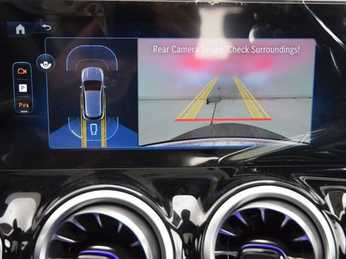 New 2026 Mercedes-Benz GLA 35 AMG 4MATIC image 30