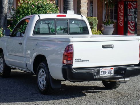 Used 2012 Toyota Tacoma 2WD Regular Cab image 6