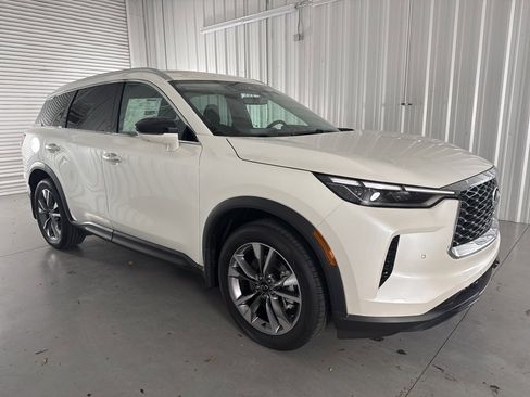 Certified 2025 INFINITI QX60 Luxe image 1