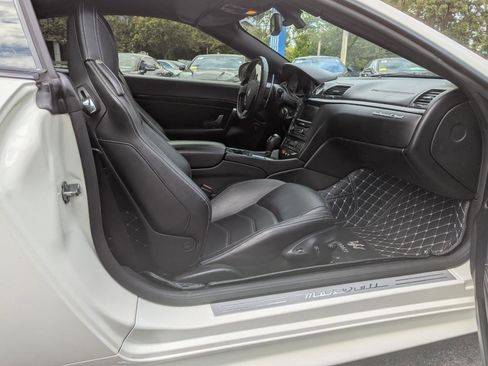 Used 2014 Maserati GranTurismo MC RWD image 38