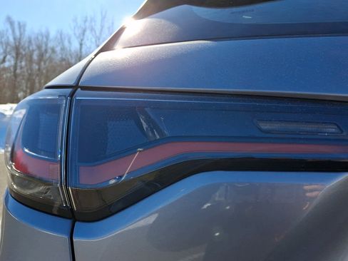 Used 2023 Honda HR-V LX image 12