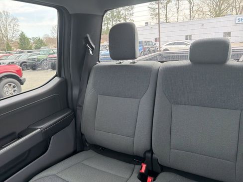 Used 2025 Ford F150 XLT w/ Equipment Group 301A Standard image 12