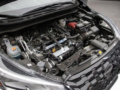 New 2025 Nissan Kicks Play S image 29