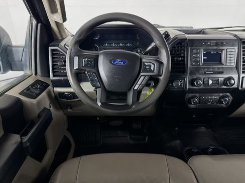 Used 2019 Ford F150 XL w/ Equipment Group 101A Mid AWD/4WD image 15
