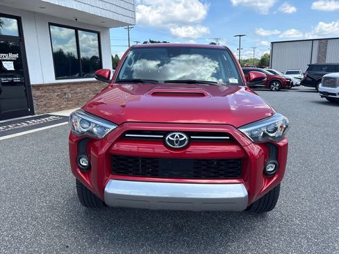 Used 2022 Toyota 4Runner TRD Off-Road Premium w/ Moonroof Package AWD/4WD image 12