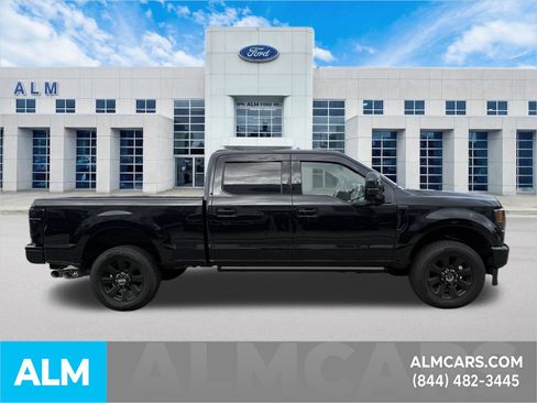 Used 2022 Ford F250 Platinum AWD/4WD image 6