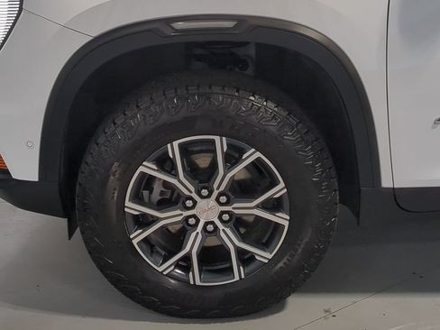 Used 2024 GMC Acadia AT4 w/ Super Cruise Package AWD/4WD image 14