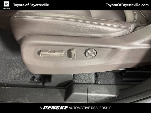 Used 2022 Honda Odyssey EX-L image 25