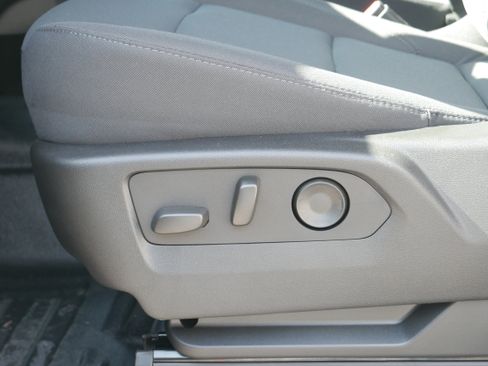 New 2024 Chevrolet Tahoe 4WD w/ Remote Keyless Entry Package image 15