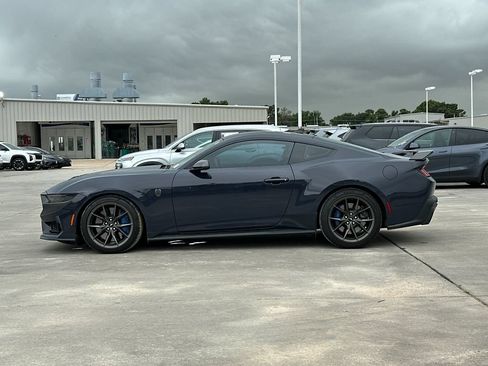 Used 2025 Ford Mustang Dark Horse RWD image 3