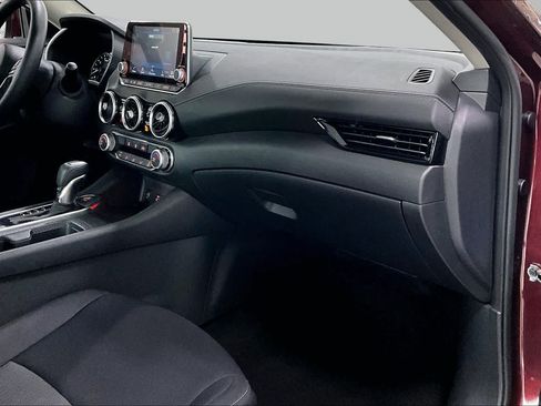 Certified 2024 Nissan Sentra SV FWD image 18