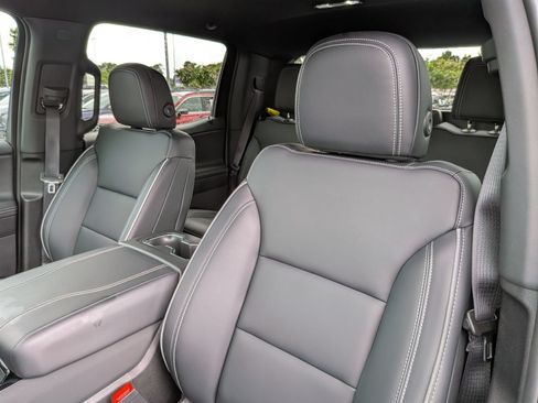 Used 2026 Chevrolet Silverado EV LT AWD/4WD image 15