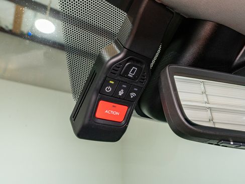 Used 2024 Toyota Tundra Limited AWD/4WD image 19