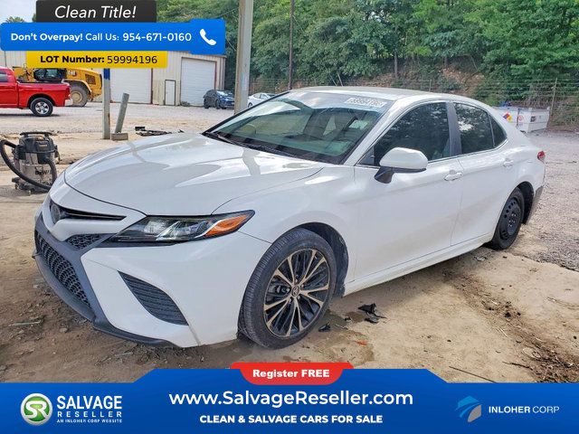 Used 2018 Toyota Camry SE FWD image 1