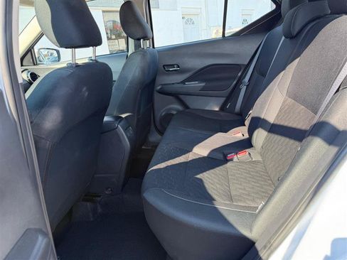 Used 2024 Nissan Kicks SV w/ Exterior Package FWD image 22