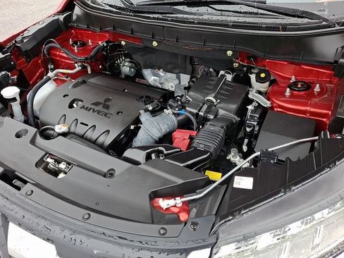 Used 2025 Mitsubishi Outlander Sport ES AWD/4WD image 27