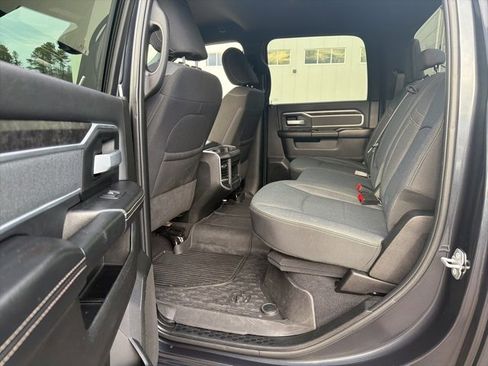 Used 2022 RAM 2500 Big Horn w/ Level A Equipment Group image 11