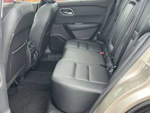 Used 2021 Nissan Rogue SL w/ Premium Package FWD image 16