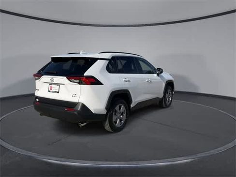 Used 2025 Toyota RAV4 LE image 8