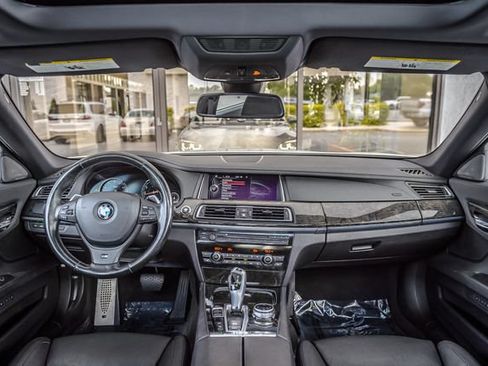 Used 2014 BMW 740Li RWD image 3
