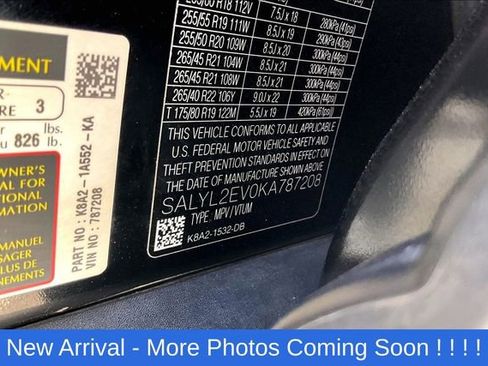 Used 2019 Land Rover Range Rover Velar R-Dynamic SE AWD/4WD image 27