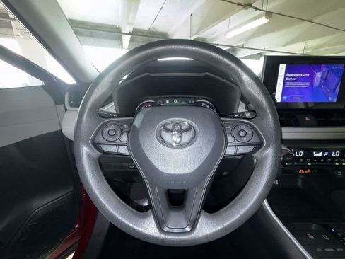 Used 2024 Toyota RAV4 XLE w/ Convenience Package FWD image 15