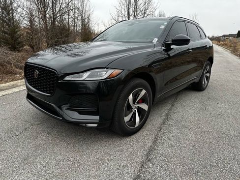 Used 2023 Jaguar F-PACE S image 1