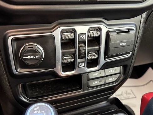 Used 2020 Jeep Wrangler Unlimited Sport image 20