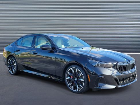 New 2027 BMW i5 eDrive40 RWD image 2
