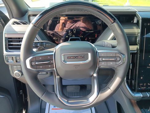 New 2026 GMC Yukon Denali AWD/4WD image 13