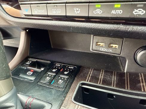 Used 2020 Lexus RX 350 FWD w/ Luxury Package image 32