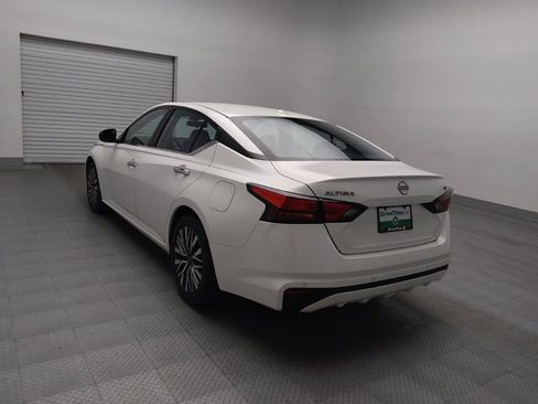 Used 2023 Nissan Altima 2.5 SV image 5