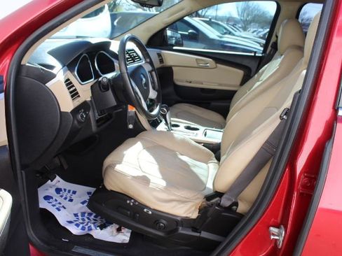 Used 2012 Chevrolet Traverse LTZ image 28