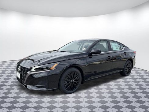 New 2026 Nissan Altima 2.5 SV FWD image 3
