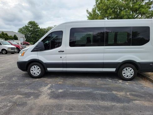 Used 2018 Ford Transit 350 XLT RWD image 3