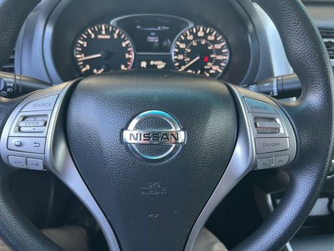 Used 2015 Nissan Altima 2.5 S w/ Power Driver Seat Package FWD image 53