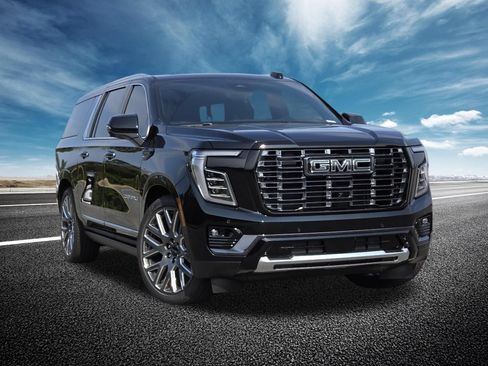 New 2026 GMC Yukon XL Denali Ultimate w/ LPO, Floor Liner Package AWD/4WD image 2