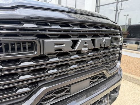 New 2026 RAM 3500 Limited AWD/4WD image 18
